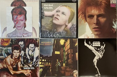 Lot 246 - DAVID BOWIE - LPs/ 7" PACK