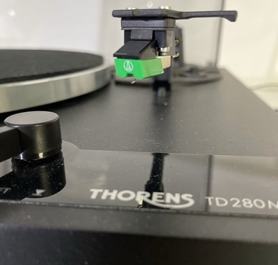 Lot 41 - THORENS TD280 MKII TURNTABLE.