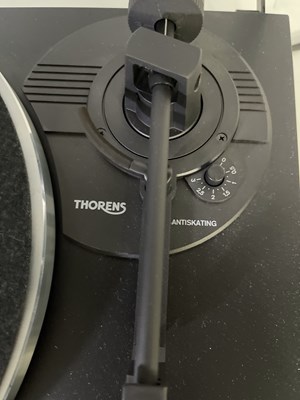 Lot 41 - THORENS TD280 MKII TURNTABLE.