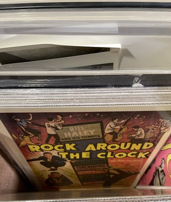 Lot 91 - HUGE COLLECTION OF 1950S ADVERTISING / POSTER DESIGNS - REPRODUCTIONS.