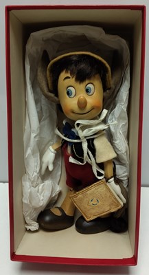 Lot 6 - R. JOHN WRIGHT PLEASURE ISLAND PINOCCHIO LIMITED EDITION WOODEN AND FELT DOLL