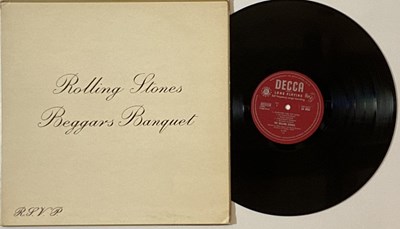 Lot 318 - THE ROLLING STONES - BEGGARS BANQUET LP (ORIGINAL UK MONO PRESSING - LK 4955)