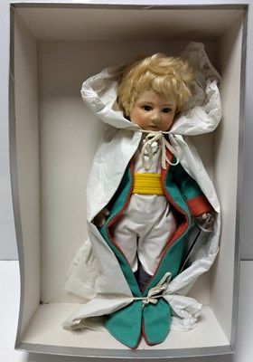 Lot 52 - R. JOHN WRIGHT THE LITTLE PRINCE ARTIST'S PROTOTYPE LIMITED EDITION FELT DOLL