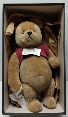 Lot 100 - R JOHN WRIGHT 1986 WINNIE THE POOH - EARLY NUMBER