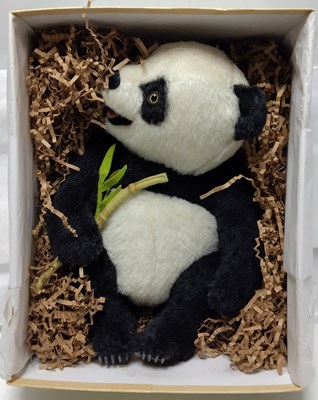 Lot 70 - R. JOHN WRIGHT BAO-BAO LIMITED EDITION FELT DOLL