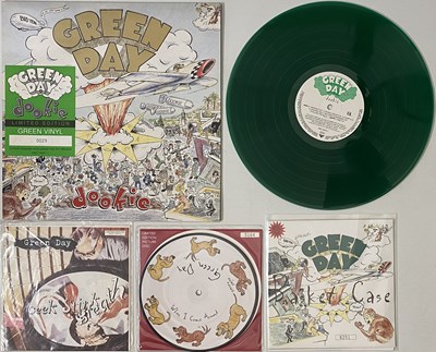 Lot 8 - GREEN DAY - LP/7" ORIGINALS (INCLUDING ORIGINAL GREEN DOOKIE)