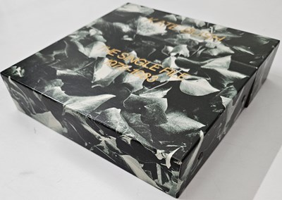 Lot 6 - KATE BUSH - 'THE SINGLES FILE 1978 - 1983' SINGLES BOXSET