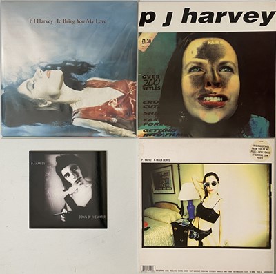 Lot 24 - PJ HARVEY - LP / 7" / 12" PACK