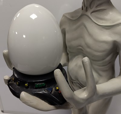 Lot 350 - ALIEN LAMP