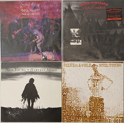 Lot 116 - 90s / 2000s - NEIL YOUNG - LP PACK