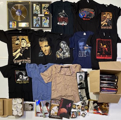 Lot 309 - ELVIS PRESLEY - BOOKS AND MEMORABILIA COLLECTION.