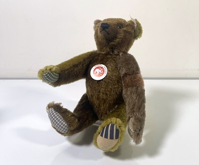 Lot 5 - LOWLANDS RANDOM TEDDYBEAR - 657672