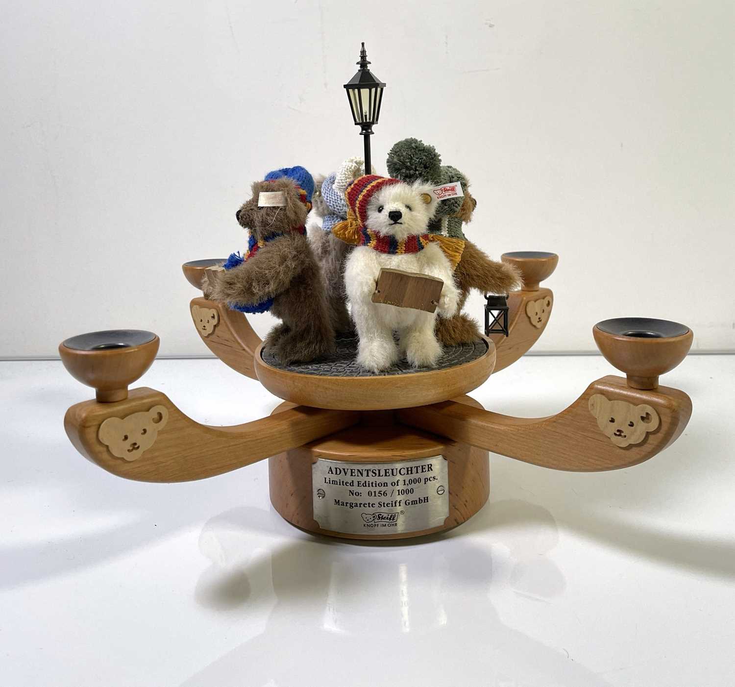 Lot 17 - ADVENT CANDELABRUM 2005 - 037658