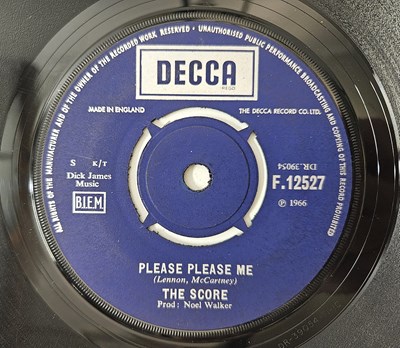Lot 8 - THE SCORE - 'PLEASE PLEASE ME' - 7" UK DECCA 1966 - MANCHESTER MOD/BEAT