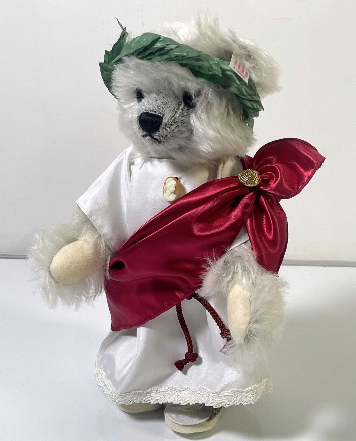 Lot 31 - JAPAN TEDDY ATHENS III - 675966