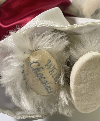 Lot 31 - JAPAN TEDDY ATHENS III - 675966