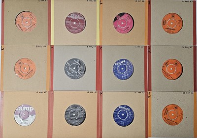 Lot 30 - RARE 60'S UK LABEL MOD BEAT PSYCH 7" SINGLES PACK - CBS / PYE / PHILIPS / PAGE ONE / DECCA