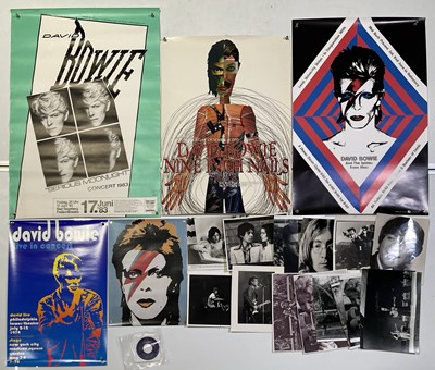 Lot 551 - DAVID BOWIE - POSTERS INC 1995 BILL GRAHAM POSTER.