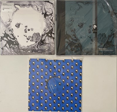Lot 185 - RADIOHEAD RARITY LP'S & 12" SINGLES FROM 90'S/00'S
