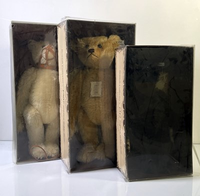 Lot 41 - STEIFF JOB LOT - 1907 REPLICA TEDDY BEAR, 1912 REPLICA TEDDY BEAR AND MAULKORB TEDDY 1908