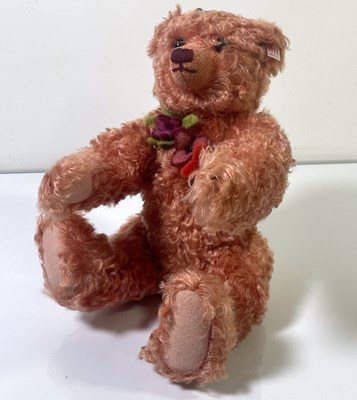 Lot 42 - MARIANNE MEISEL BEAR - 420771
