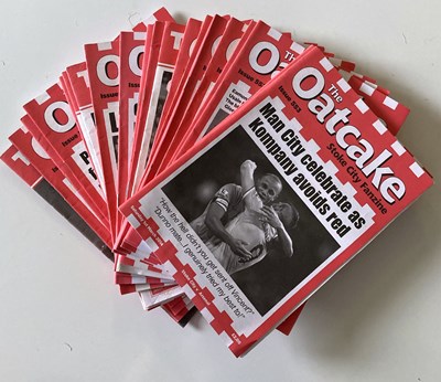 Lot 186 - FOOTBALL MAGAZINES AND BOOKS.