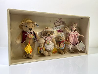 Lot 122 - STEIFF AND SUZANNE GIBSON GOLDILOCKS & THE THREE BEARS SET