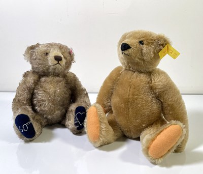 Lot 111 - STEIFF JOB LOT - MARGARET STRONG TEDDY BEAR AND BUCKINGHAM TEDDY BEAR