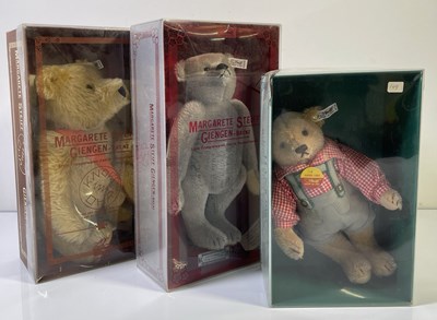 Lot 132 - STEIFF COLLECTION - MAMA ANND BABY BEAR, REPLICA GREY 1902 BEAR, AND HANS BEAR