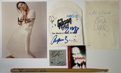 Lot 205 - AUTOGRAPHS INC BJORK / ECHOBELLY / ROGER TAYLOR.