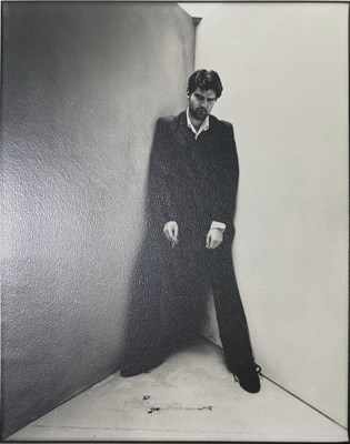Lot 81 - 50+ ORIGINAL MALE POPSTAR PROMO AND PRESS PHOTOS.