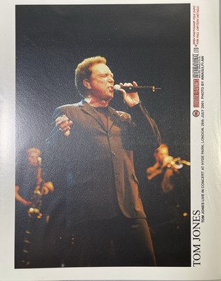 Lot 81 - 50+ ORIGINAL MALE POPSTAR PROMO AND PRESS PHOTOS.