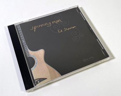 Lot 571 - ED SHEERAN - A RARE COPY OF THE 'SPINNING MAN' CD.