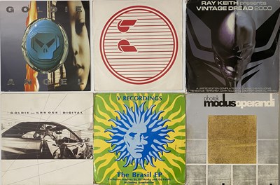 Lot 774 - DRUM & BASS / JUNGLE - LP COLLECTION