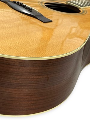 Lot 29 - 1999 SANTA CRUZ GUITAR COMPANY D/E ACOUSTIC GUITAR.