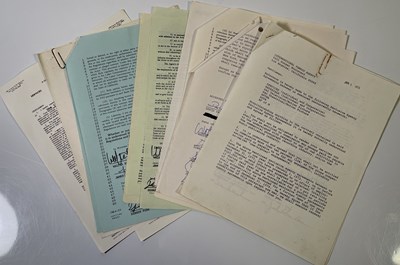 Lot 408 - STEELY DAN - CONTRACTS AND DOCUMENTS INC FULL BAND SIGNED PAGES.