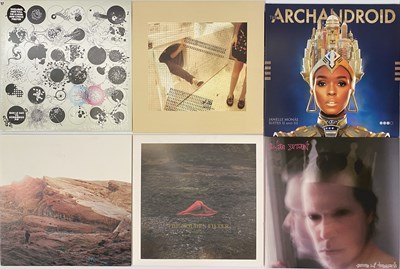 Lot 951 - MODERN - INDIE - POP - ELECTRONICA LPS- LEMONDHEADS, DRUGSTORE, JOHN GRANT