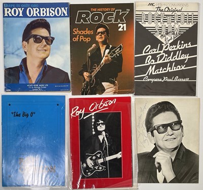 Lot 242 - ROCK N ROLL - AUTOGRAPH COLLECTION INC ROY ORBISON / CARL PERKINS.