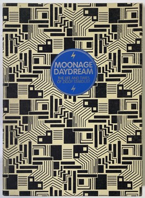 Lot 557 - DAVID BOWIE / MICK ROCK - MOONAGE DAYDREAM - GENESIS BOOK - SIGNED BY BOTH.