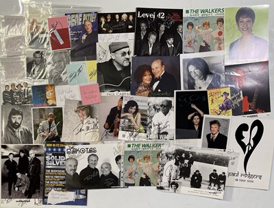 Lot 258 - POP / ROCK STARS - AUTOGRAPH COLLECTION.