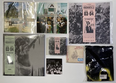 Lot 455 - OASIS - LIAM GALLAGHER MEMORABILIA INC SIGNED.