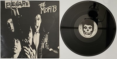 Lot 5 - THE MISFITS - 'BEWARE' LP - 1980 UK ORIGINAL EP - PLAN 9 RECORDS