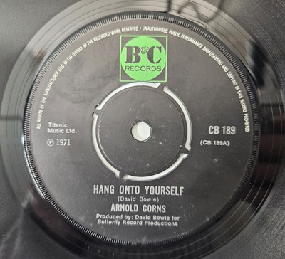 Lot 40 - ARNOLD CORNS - 'HANG ONTO YOURSELF' 7" UK 1972 - BOWIE & MICK RONSON - RARE GLAM