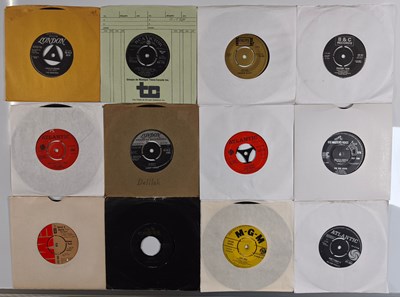 Lot 156 - UK SOUL SINGLES COLLECTION.