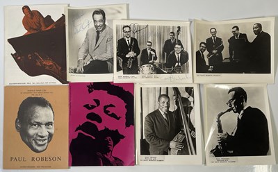 Lot 224 - JAZZ - PROGRAMMES / PROMO PHOTOGRAPHS / AUTOGRAPHS INC ELLA FITZGERALD.