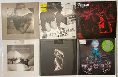 Lot 800 - MODERN PRESS POP & CHART LPS - AMY WINEHOUSE, TAYLOR SWIFT, BRITNEY SPEARS ETC