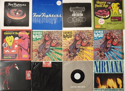 Lot 912 - ROCK / GRUNGE - INC FOO FIGHTERS RARITIES - 7" PACK