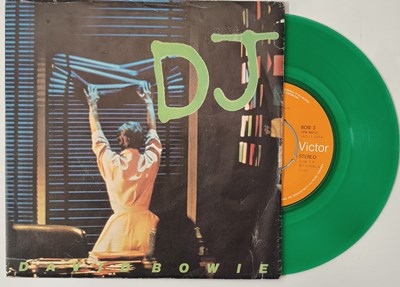 Lot 1055 - DAVID BOWIE - DJ/ REPETITION 7" (UK GREEN VINYL - RCA - BOW 3)