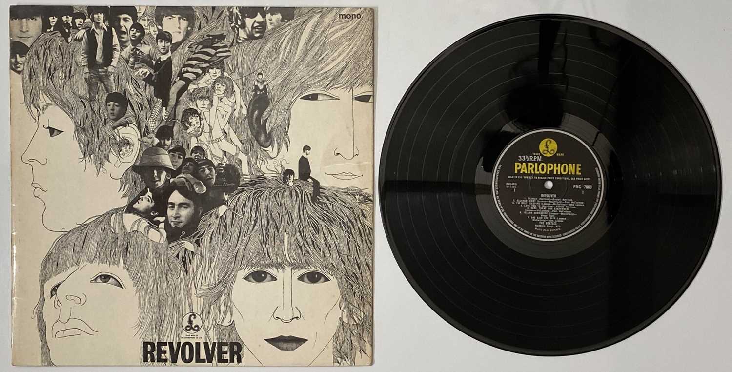 Lot 32 - THE BEATLES - REVOLVER LP (ORIGINAL WITHDRAWN 606-1 MIX COPY - PMC 7009)