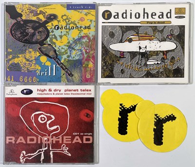 Lot 415 - RADIOHEAD - EARLY CD SINGLES INC DRILL (CDR 6312).
